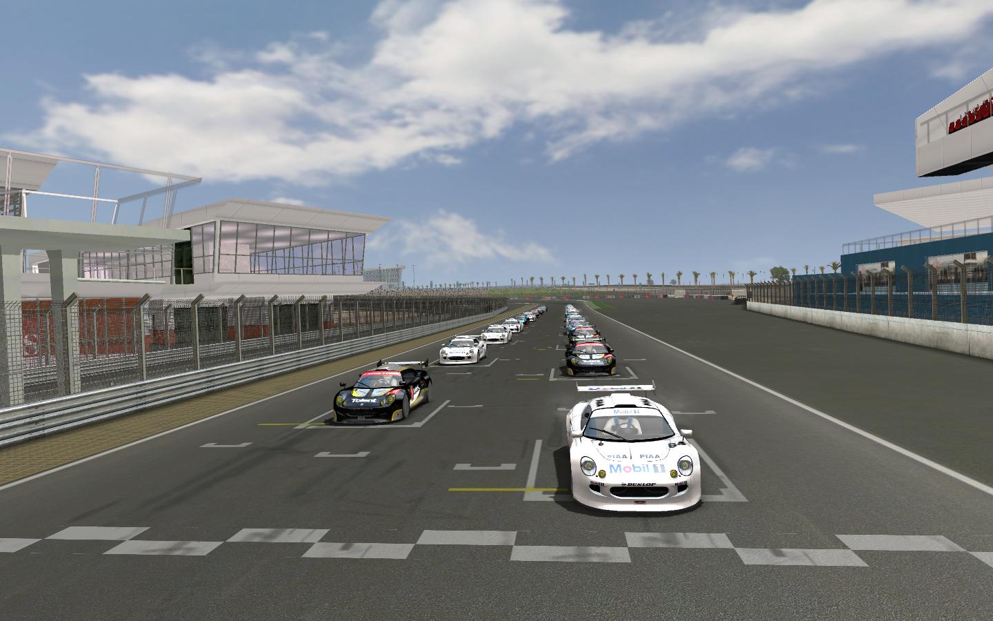 gtr2 vs gtr 2e